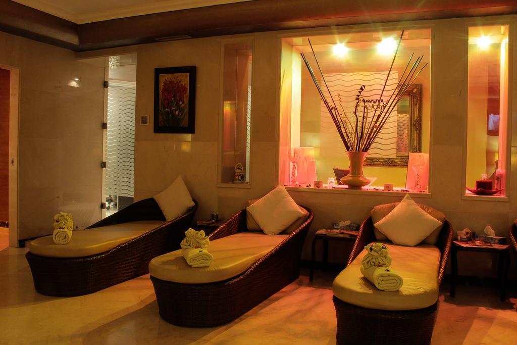 Zaki Hotel Meknès Exterior foto