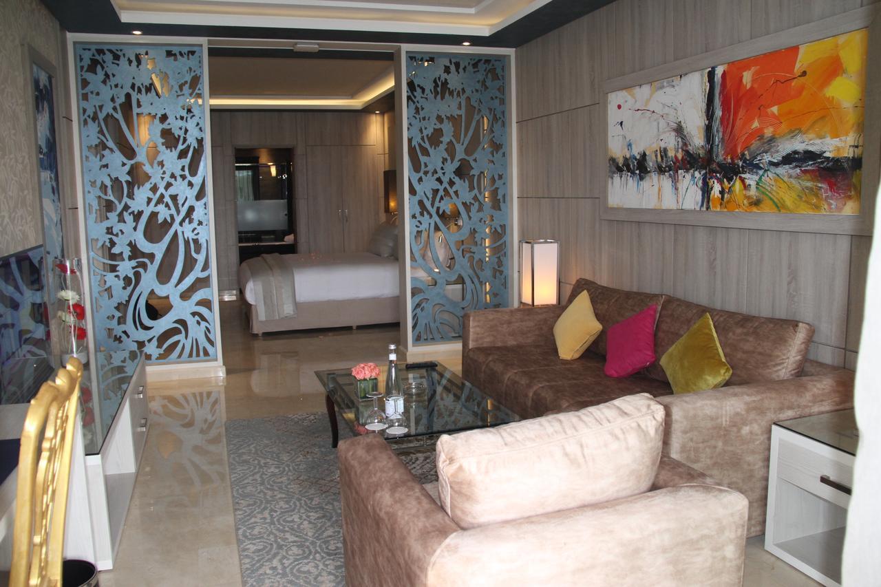 Zaki Hotel Meknès Exterior foto