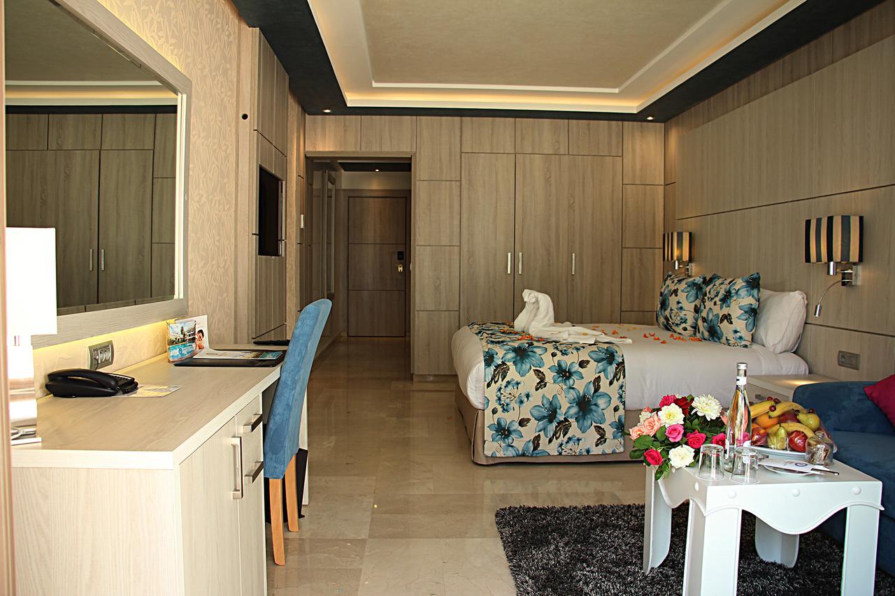 Zaki Hotel Meknès Exterior foto