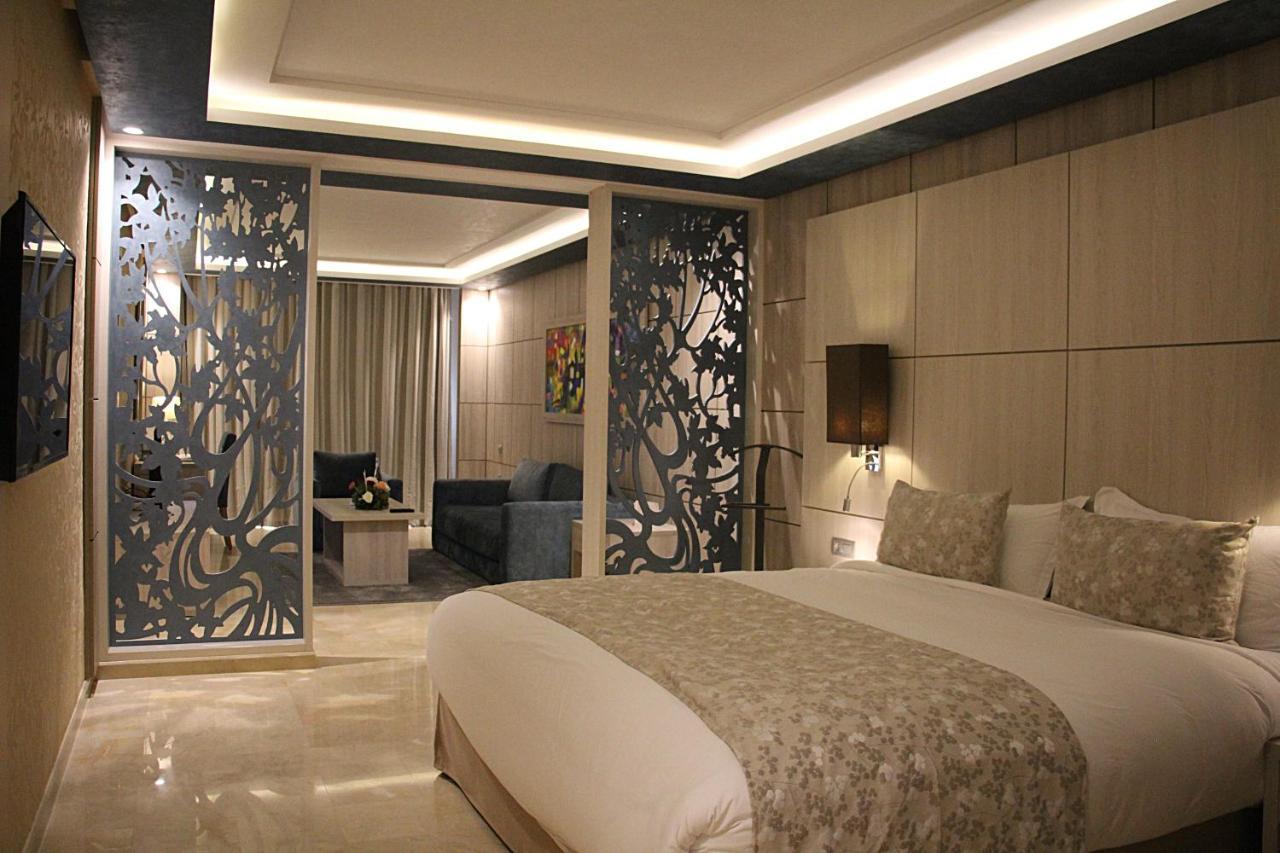 Zaki Hotel Meknès Exterior foto